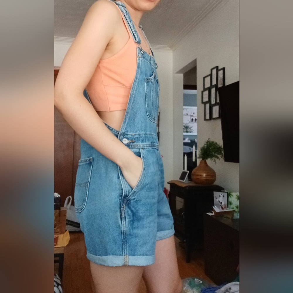 🆕NWT Old Navy Slouchy Workwear Cuffed Jean Short Overalls in 'Ayana' - Picture 14 of 16